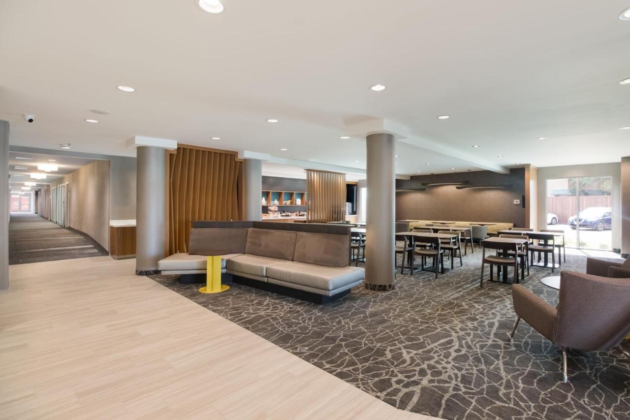 Springhill Suites By Marriott Dallas Nw Highway At Stemmons / I-35East Екстер'єр фото