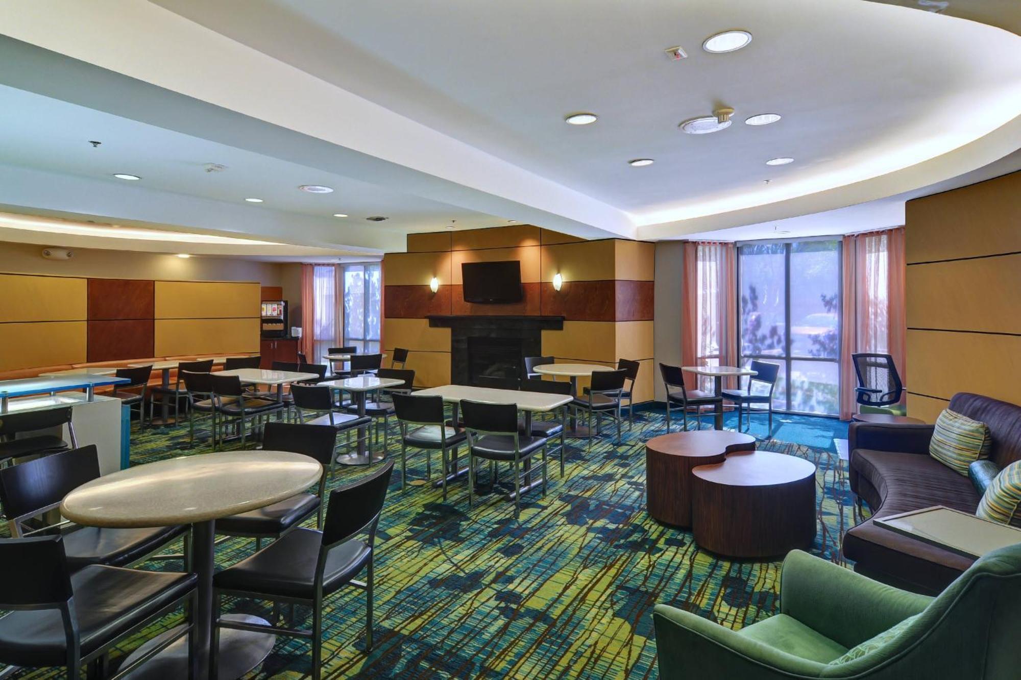 Springhill Suites By Marriott Dallas Nw Highway At Stemmons / I-35East Екстер'єр фото
